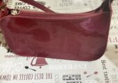 Ventes des accessoires et habits avec chaussures